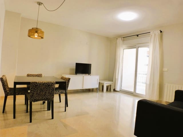 3 makuuhuone Huoneisto vuokrattavana paikassa Paus - Poligono San Blas, Alicante kaupunki - 1 200 € (Ref: 9859072)