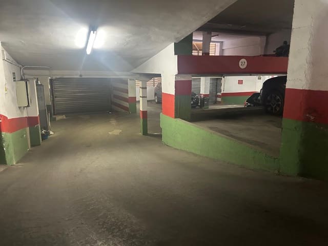 Garage zu verkaufen in Barrio del Centro, Alicante / Alacant Stadt - 23.000 € (Ref: 9872741)