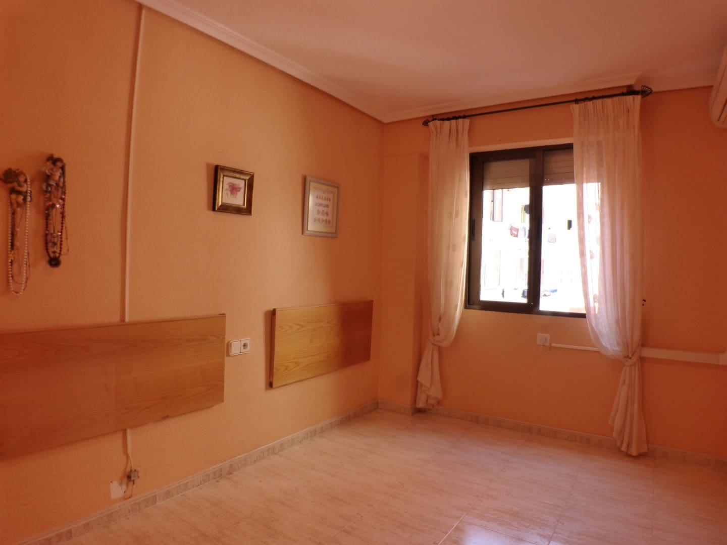 3 Zimmer Apartment zu verkaufen in Alicante / Alacant Stadt - 189.000 € (Ref: 9962264)