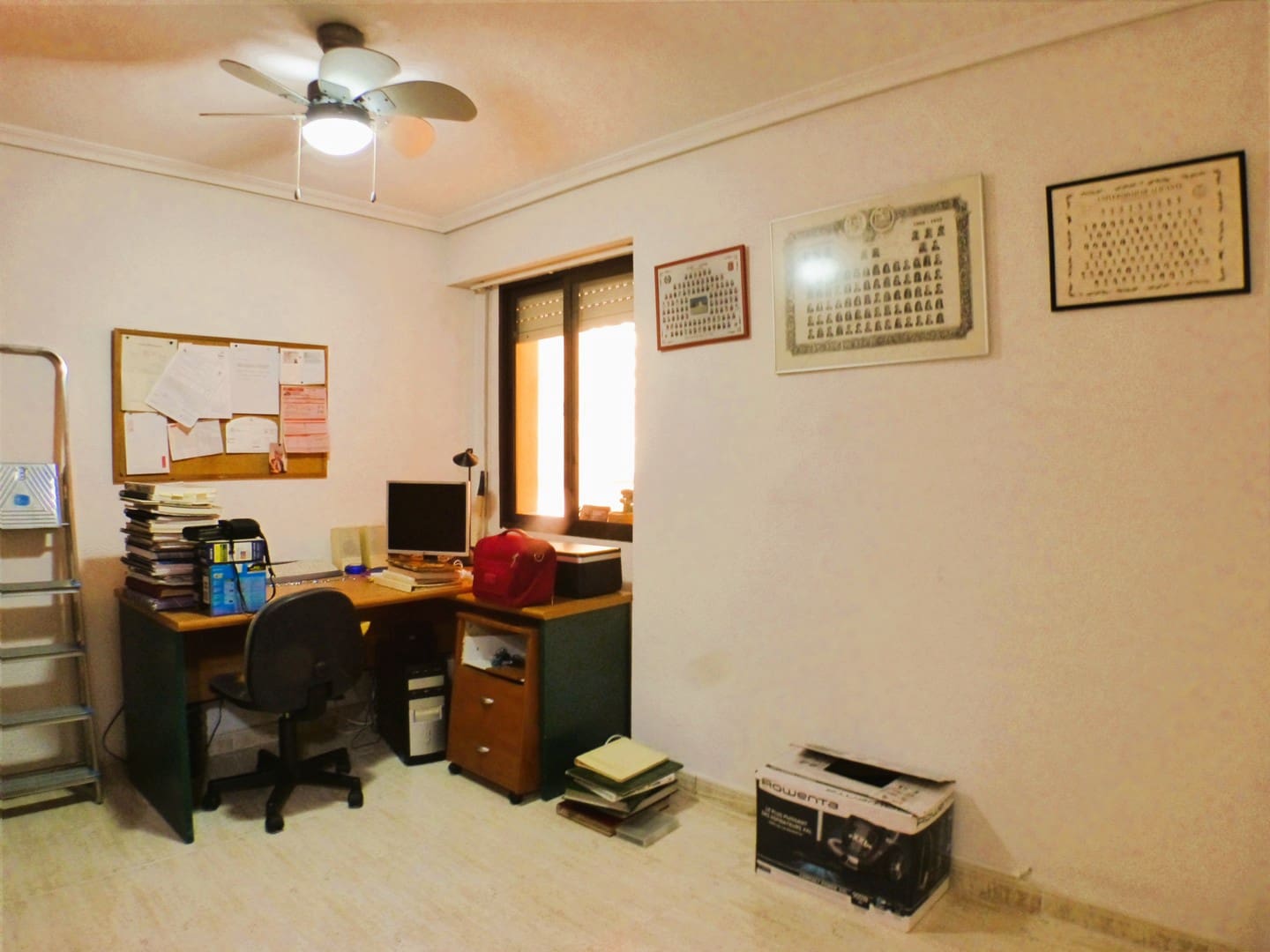 3 Zimmer Apartment zu verkaufen in Alicante / Alacant Stadt - 189.000 € (Ref: 9962264)