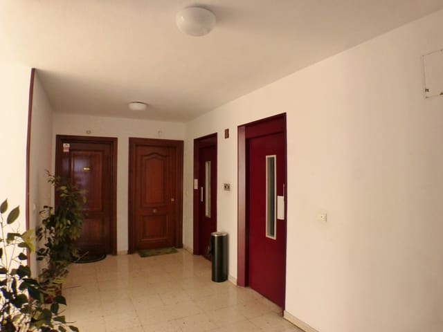3 slaapkamer Appartement te koop in Carolinas Altas, Alicante stad - € 189.000 (Ref: 9962264)