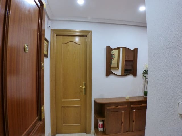 3 slaapkamer Appartement te koop in Carolinas Altas, Alicante stad - € 189.000 (Ref: 9962264)