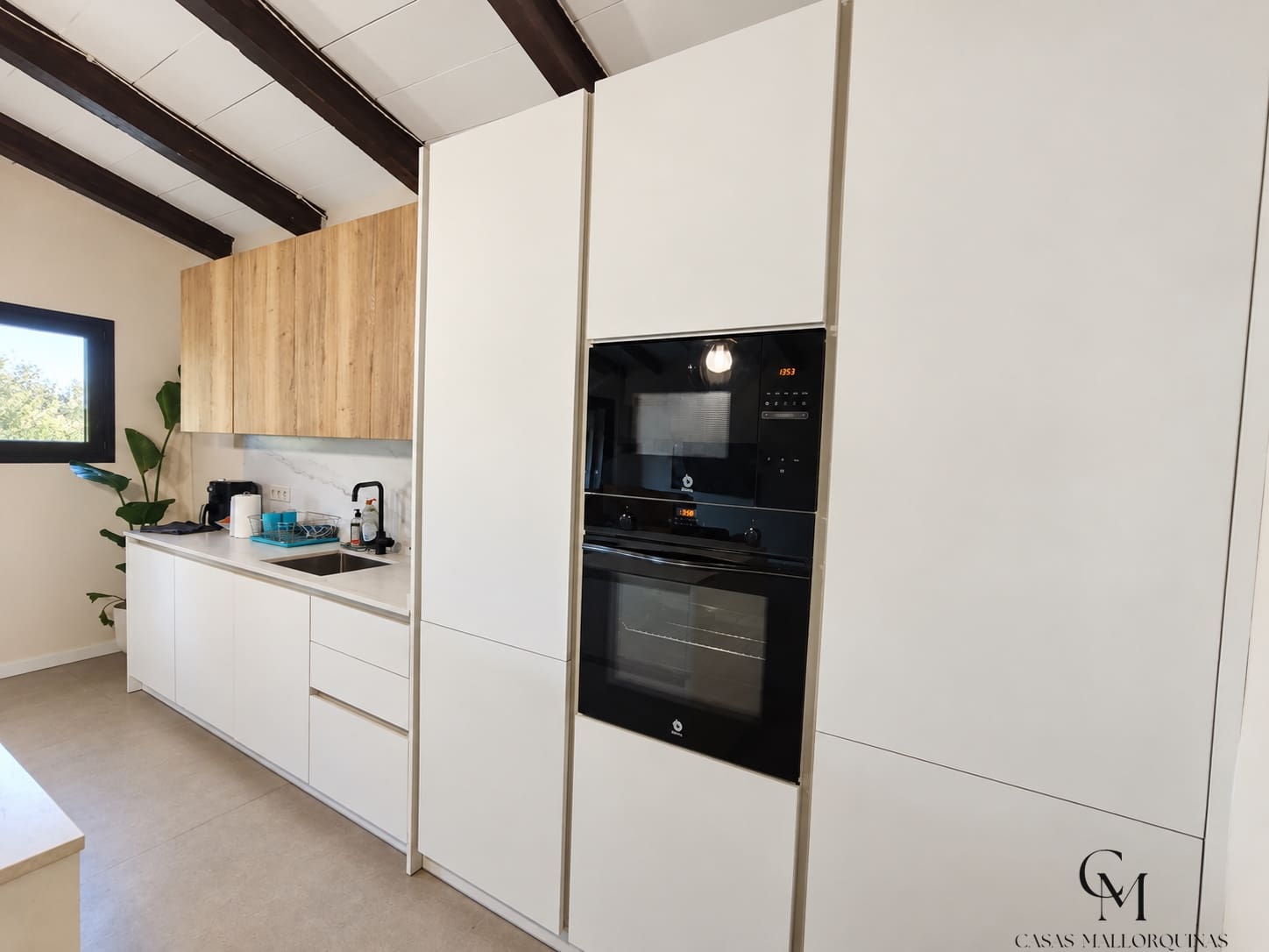 3 bedroom Villa for sale in Muro - € 700,000 (Ref: 10110421)