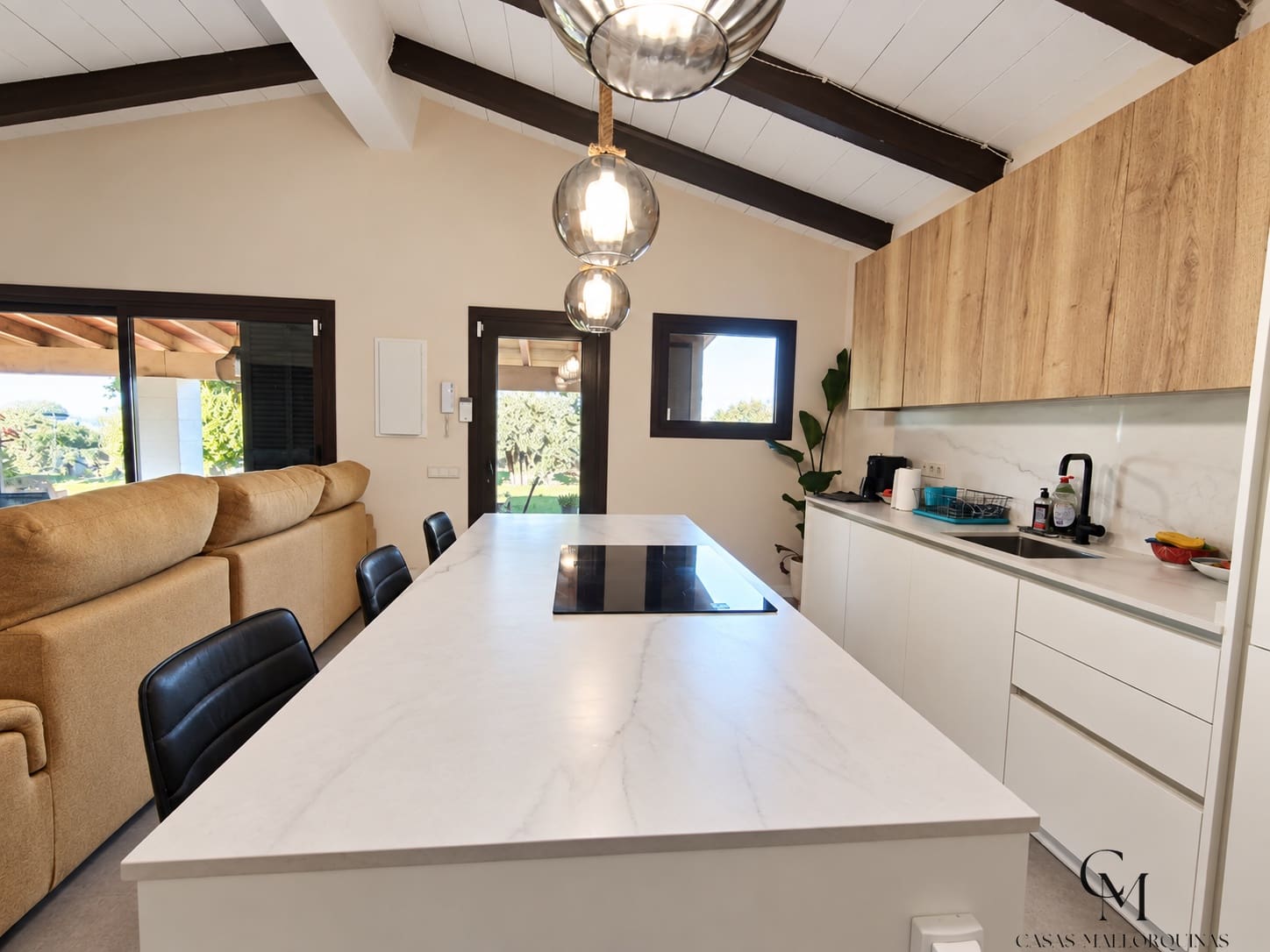 3 bedroom Villa for sale in Muro - € 700,000 (Ref: 10110421)