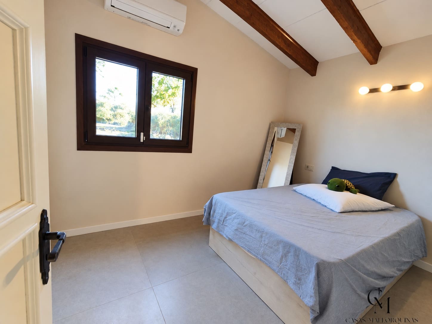 3 bedroom Villa for sale in Muro - € 700,000 (Ref: 10110421)