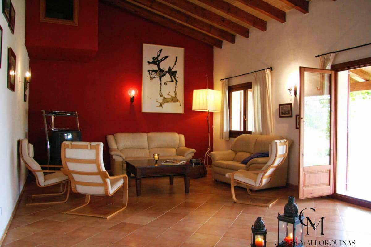 6 bedroom Villa for sale in Son Servera with pool - € 1,890,000 (Ref: 9996087)