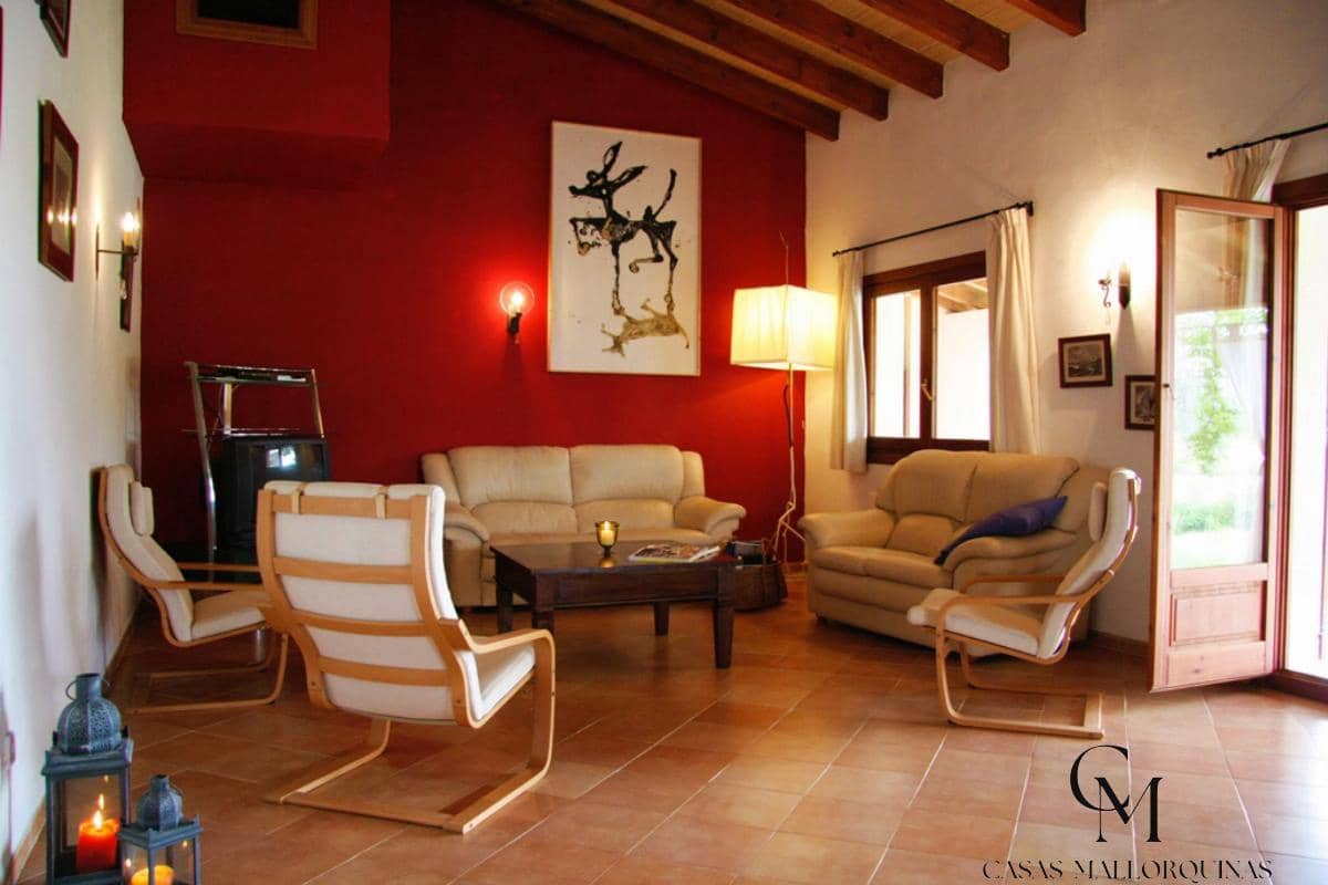 6 bedroom Villa for sale in Son Servera with pool - € 1,890,000 (Ref: 9996087)