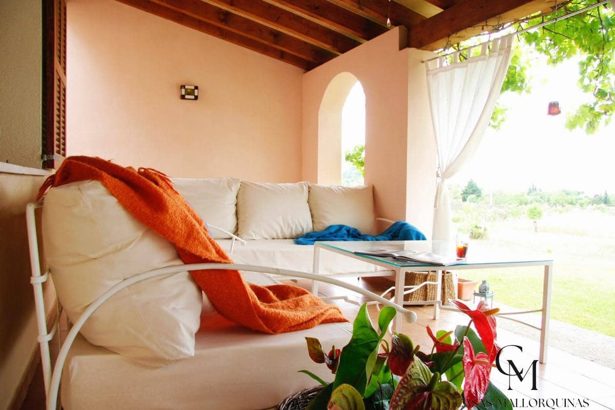 6 bedroom Villa for sale in Son Servera with pool - € 1,890,000 (Ref: 9996087)