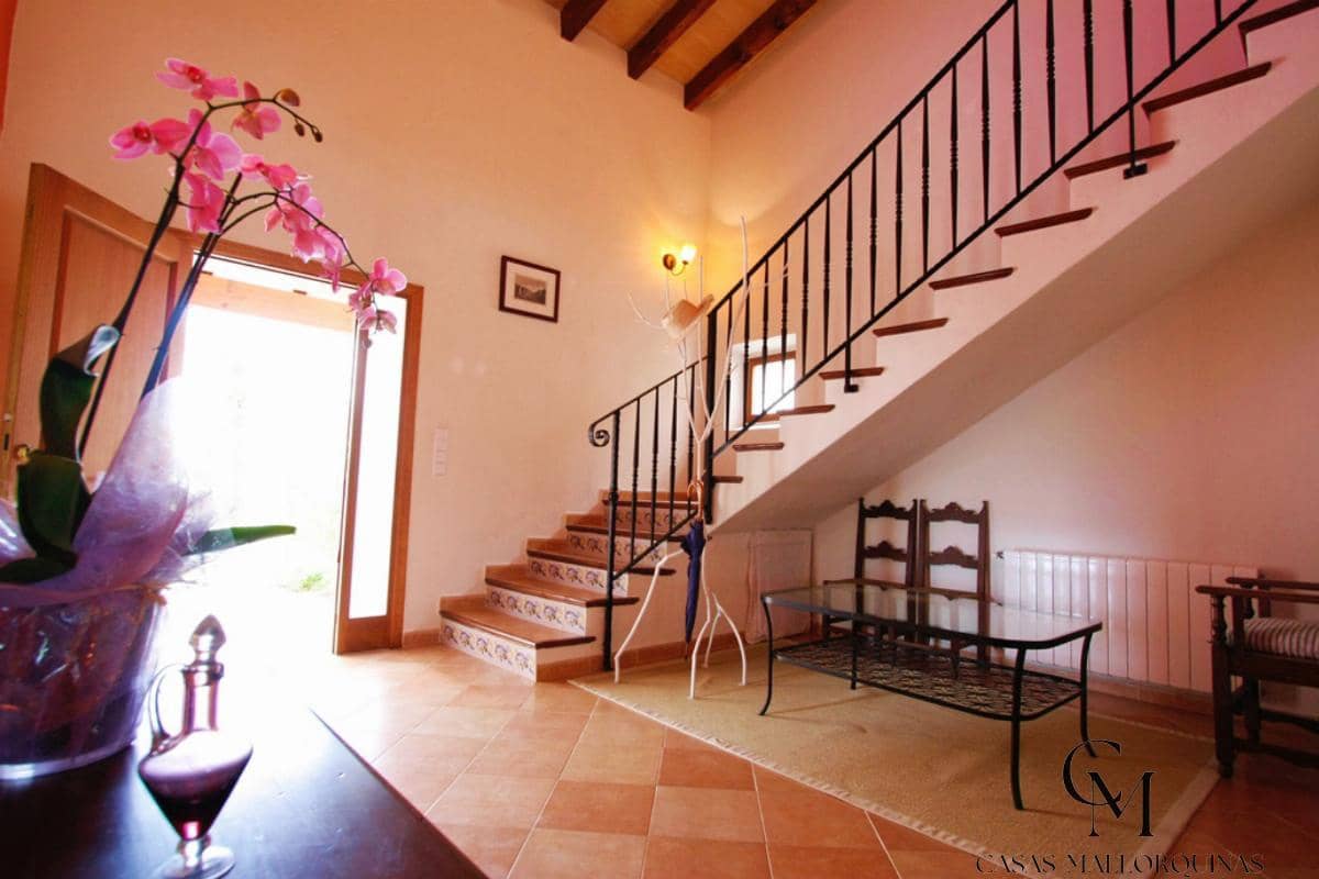 6 bedroom Villa for sale in Son Servera with pool - € 1,890,000 (Ref: 9996087)