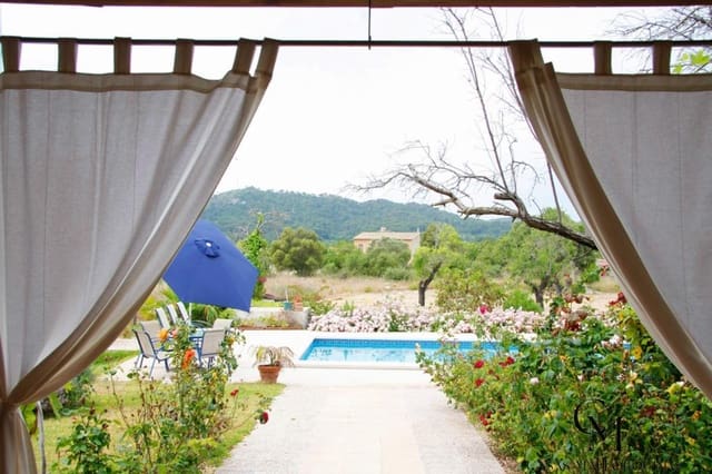 6 Zimmer Villa zu verkaufen in Son Servera mit Pool - 1.890.000 € (Ref: 9996087)