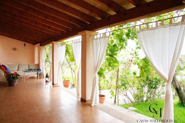6 Zimmer Villa zu verkaufen in Son Servera mit Pool - 1.890.000 € (Ref: 9996087)
