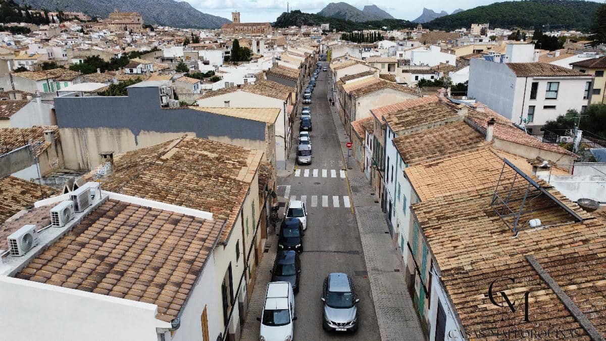 6 slaapkamer Villa te koop in Pollensa / Pollenca - € 590.000 (Ref: 9996092)