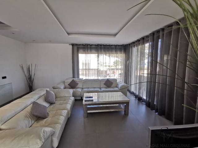3 slaapkamer Villa te koop in Playas de Muro / Platges de Muro, Muro met garage - € 1.350.000 (Ref: 9996093)