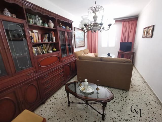 4 soverom Villa til salgs i Santa Margalida med garasje - € 549 000 (Ref: 9996094)
