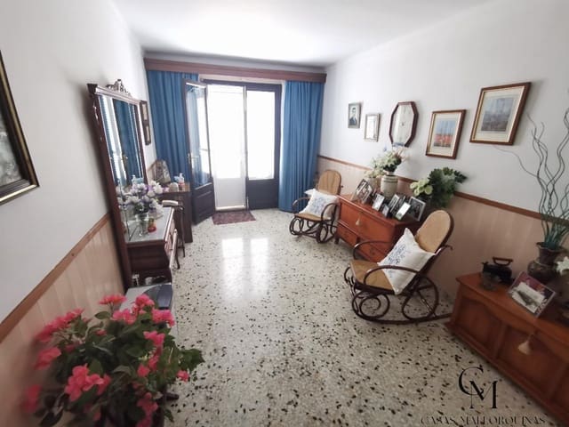 4 soverom Villa til salgs i Santa Margalida med garasje - € 549 000 (Ref: 9996094)