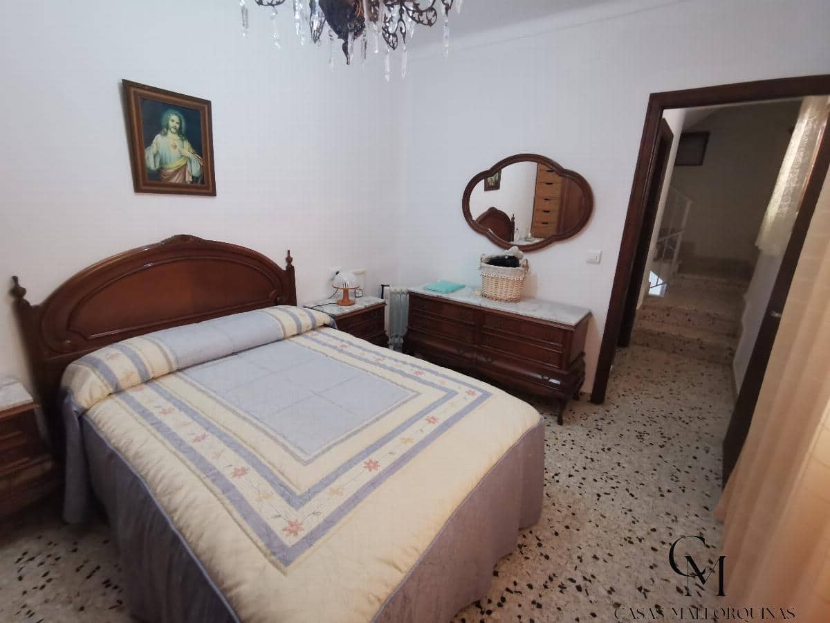 4 soverom Villa til salgs i Santa Margalida med garasje - € 549 000 (Ref: 9996094)