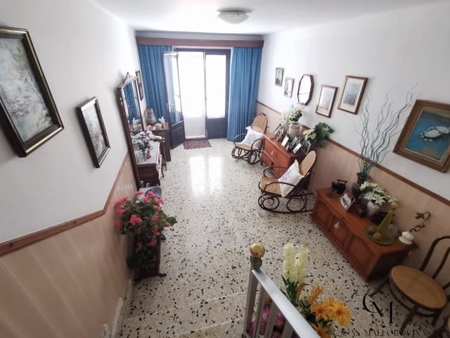 4 soverom Villa til salgs i Santa Margalida med garasje - € 549 000 (Ref: 9996094)