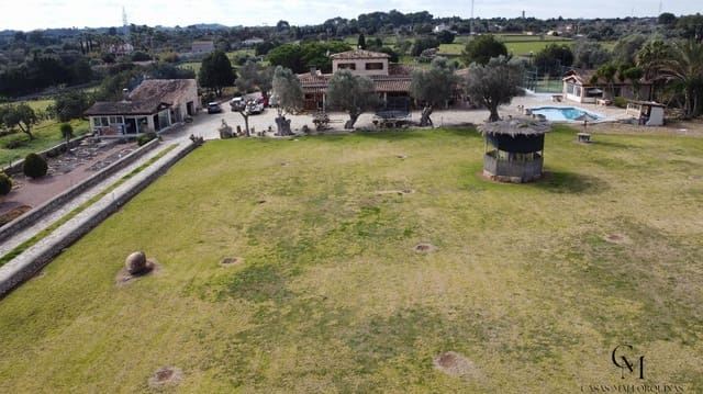 Chalet de 4 habitaciones en Ca'n Picafort, Santa Margalida en venta con piscina - 1.999.000 € (Ref: 9996096)