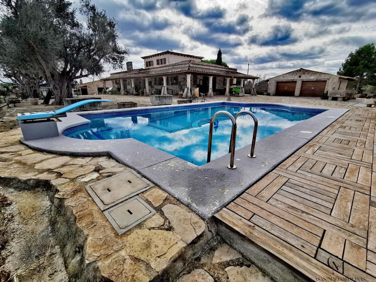 Chalet de 4 habitaciones en Ca'n Picafort en venta con piscina - 1.999.000 € (Ref: 9996096)