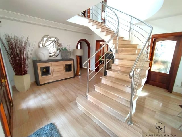 4 soveværelse Villa til salg i Ca'n Picafort, Santa Margalida med swimmingpool - € 1.600.000 (Ref: 9996108)