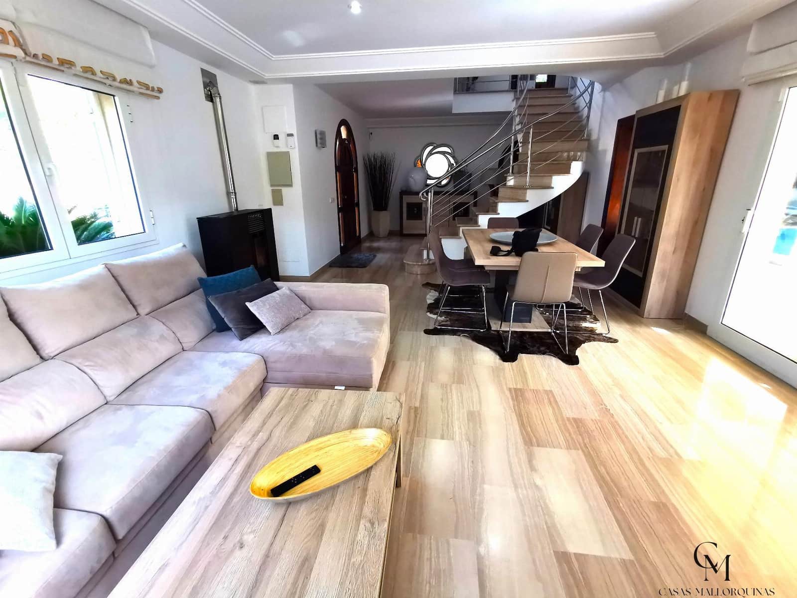 4 bedroom Villa for sale in Ca'n Picafort with pool - € 1,600,000 (Ref: 9996108)