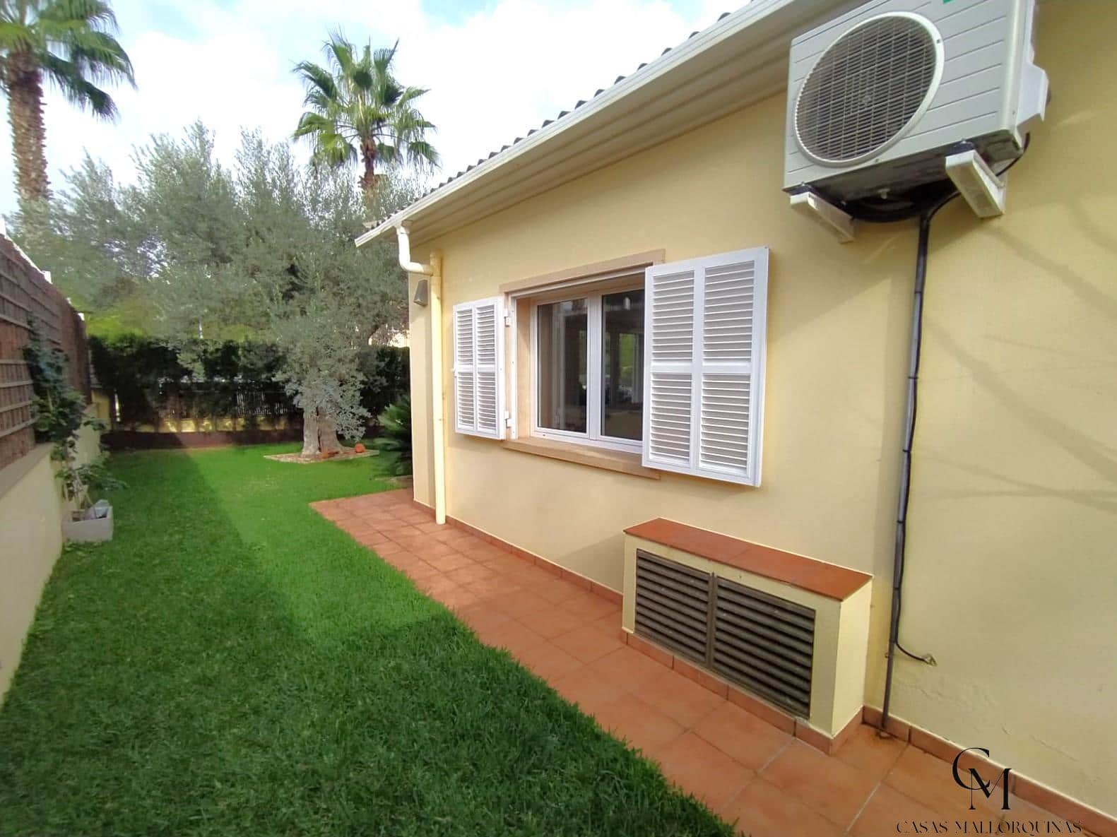4 bedroom Villa for sale in Ca'n Picafort with pool - € 1,600,000 (Ref: 9996108)