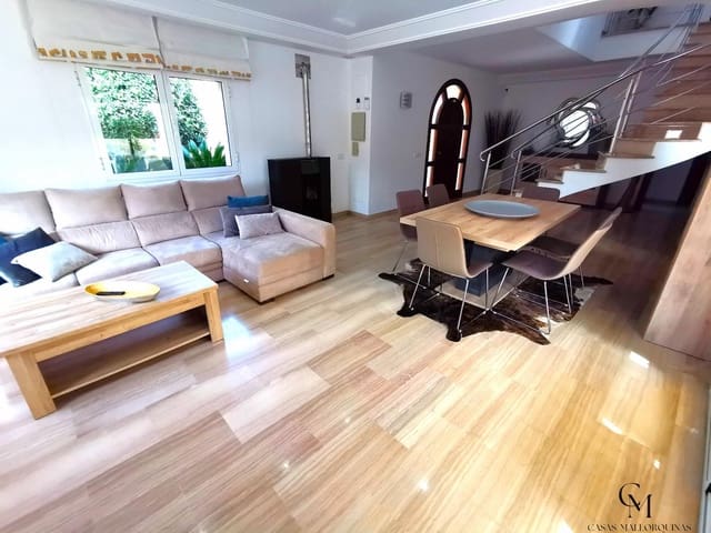 4 soveværelse Villa til salg i Ca'n Picafort, Santa Margalida med swimmingpool - € 1.600.000 (Ref: 9996108)
