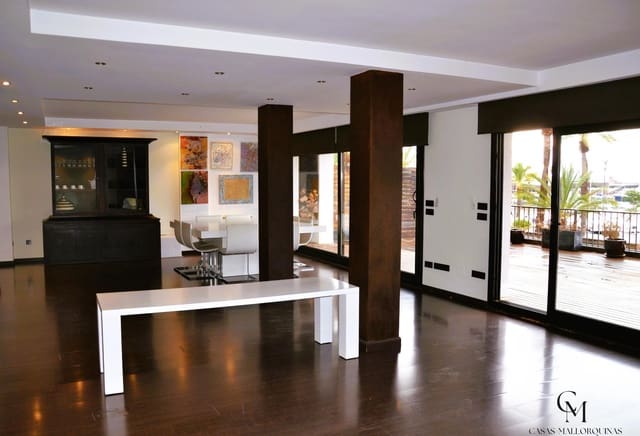 4 Zimmer Wohnung zu verkaufen in Puerto de Alcudia, Alcúdia - 1.700.000 € (Ref: 9996114)