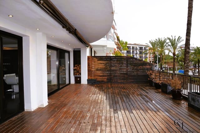 4 Zimmer Wohnung zu verkaufen in Puerto de Alcudia, Alcúdia - 1.700.000 € (Ref: 9996114)