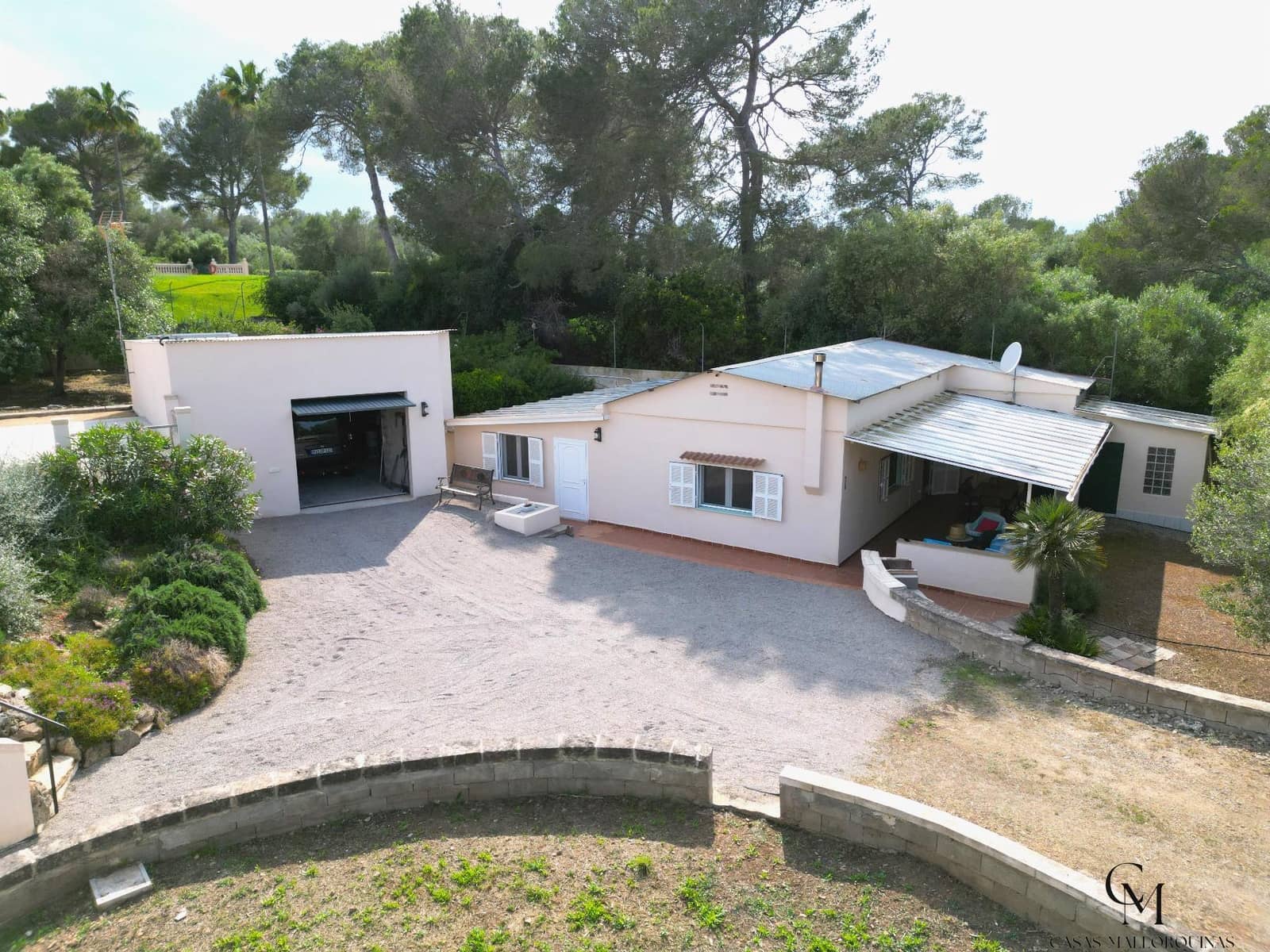 2 bedroom Villa for sale in Muro with pool garage - € 680,000 (Ref: 9996117)