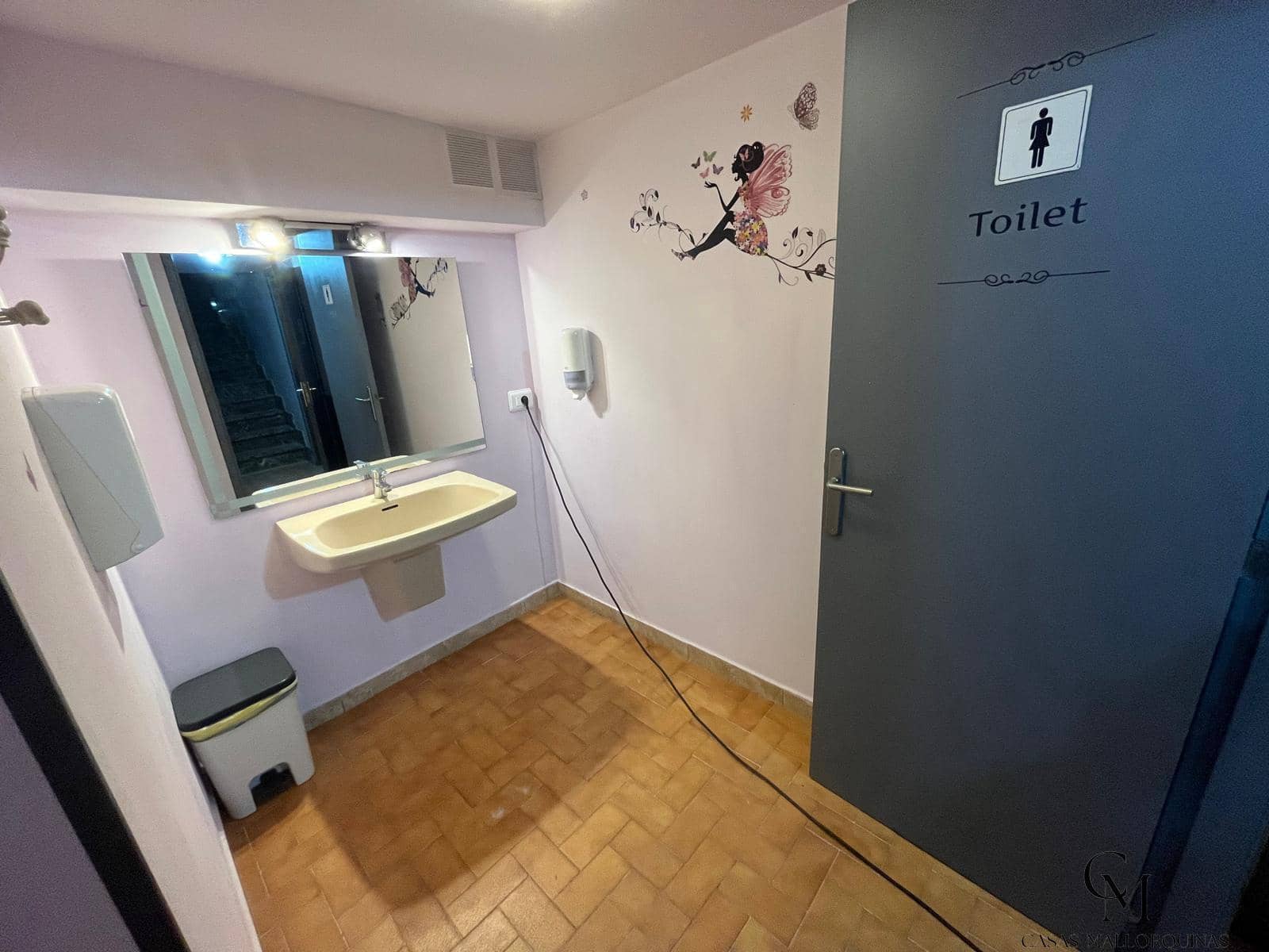 2 Zimmer Gewerbe zu verkaufen in Cala Ratjada - 650.000 € (Ref: 9996124)
