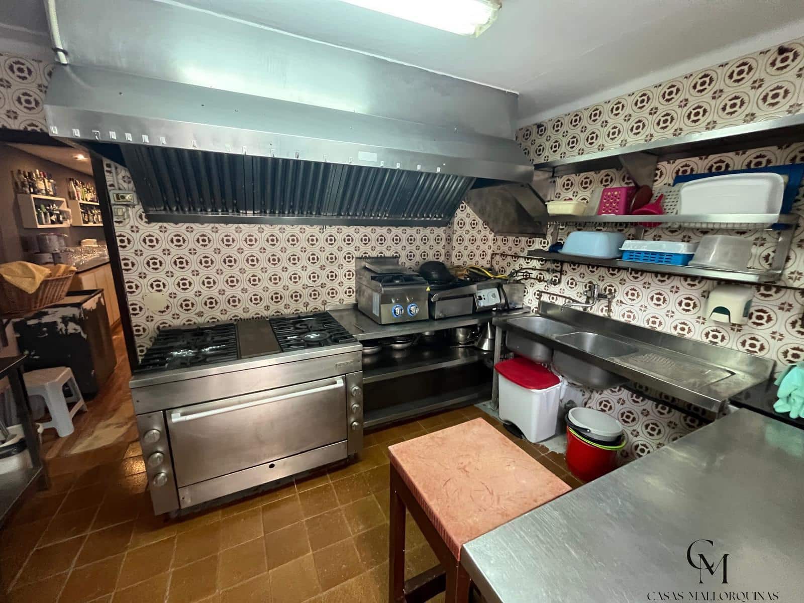 2 Zimmer Gewerbe zu verkaufen in Cala Ratjada - 650.000 € (Ref: 9996124)