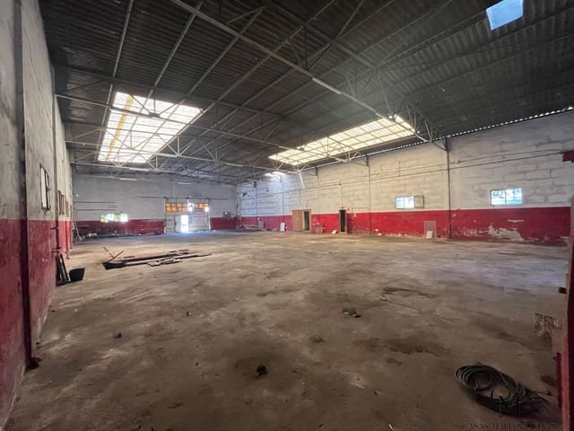 3 sypialnia Komercyjne na sprzedaż w Muro - 1 030 000 € (Ref: 9996127)