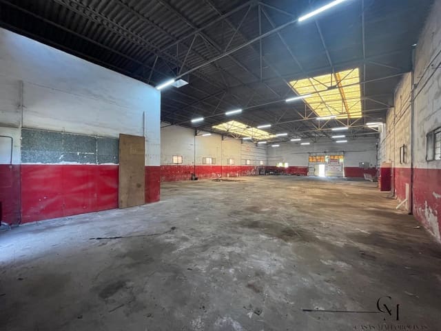 3 sypialnia Komercyjne na sprzedaż w Muro - 1 030 000 € (Ref: 9996127)