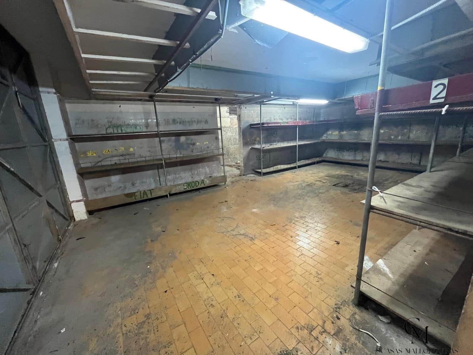3 makuuhuone Kaupallinen myytävänä paikassa Muro - 1 030 000 € (Ref: 9996127)