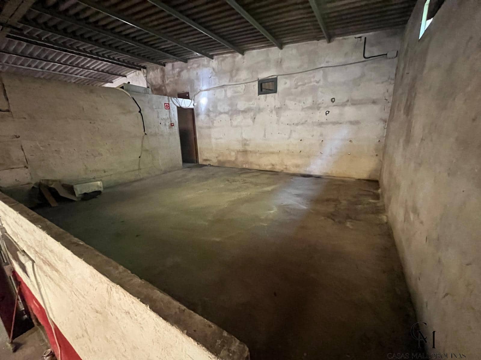 3 makuuhuone Kaupallinen myytävänä paikassa Muro - 1 030 000 € (Ref: 9996127)