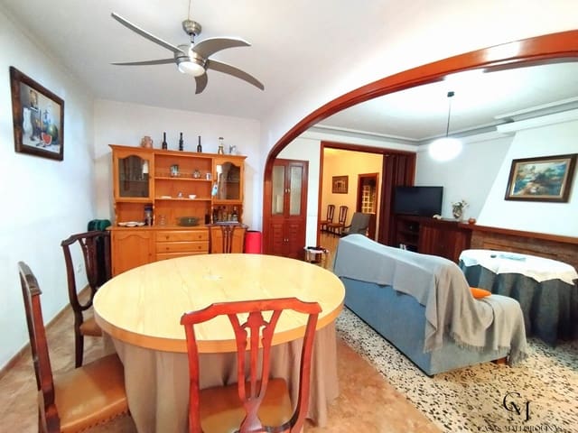 5 soverom Villa til salgs i Santa Margalida - € 490 000 (Ref: 9996136)