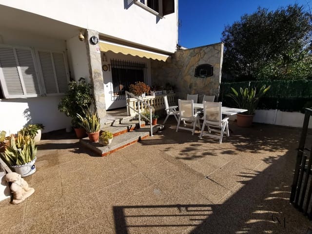 3 sypialnia Willa na sprzedaż w Ca'n Picafort, Santa Margalida z garażem - 680 000 € (Ref: 9996143)