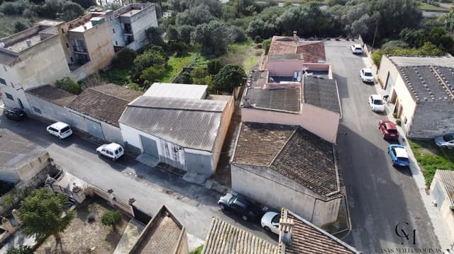 Garage for sale in Santa Margalida - € 153,000 (Ref: 9996145)