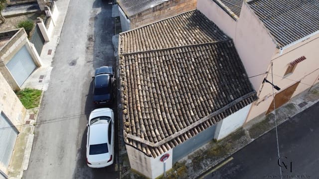 Garage for sale in Santa Margalida - € 153,000 (Ref: 9996147)