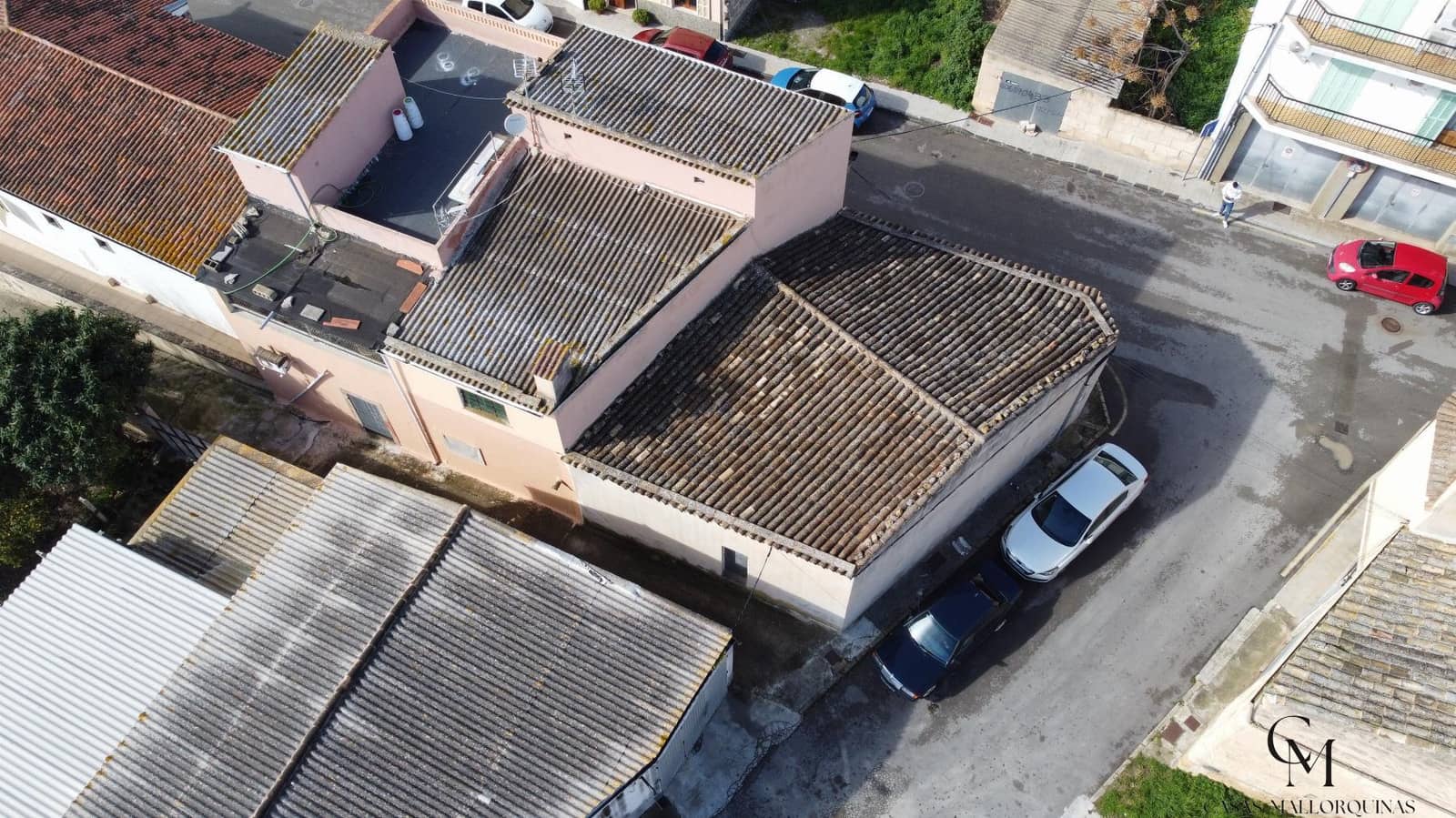 Garage for sale in Santa Margalida - € 153,000 (Ref: 9996147)