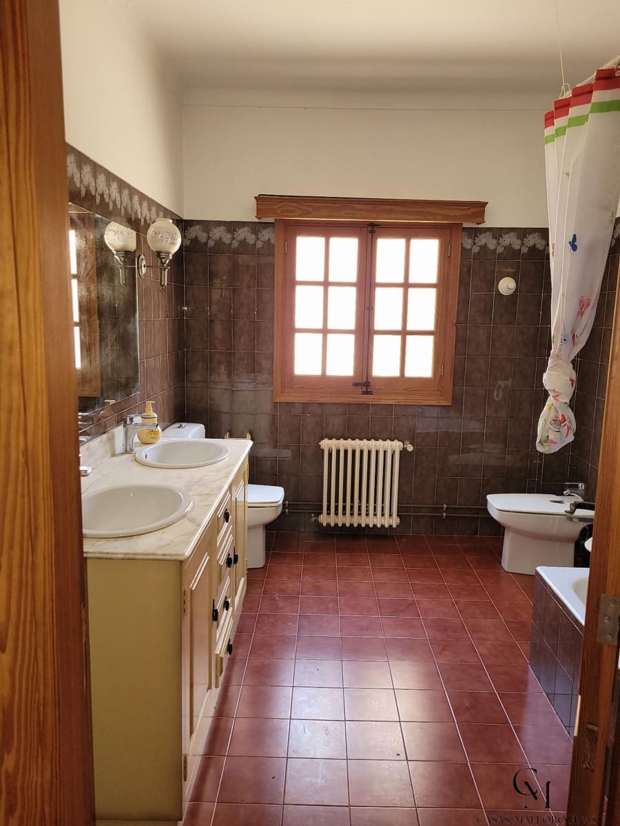 7 soverom Villa til salgs i Santa Margalida med svømmebasseng garasje - € 1 900 000 (Ref: 9996148)