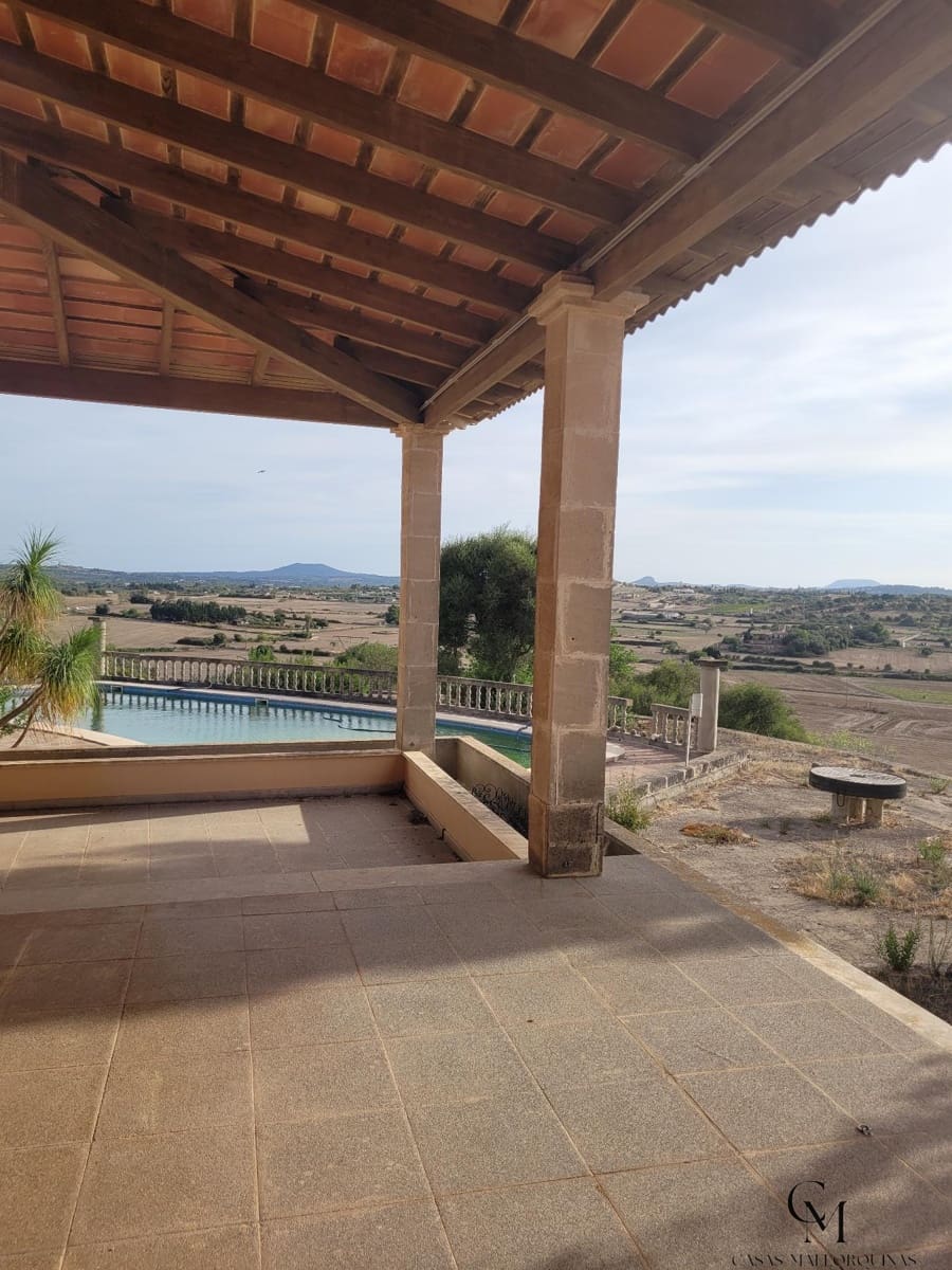 7 soverom Villa til salgs i Santa Margalida med svømmebasseng garasje - € 1 900 000 (Ref: 9996148)
