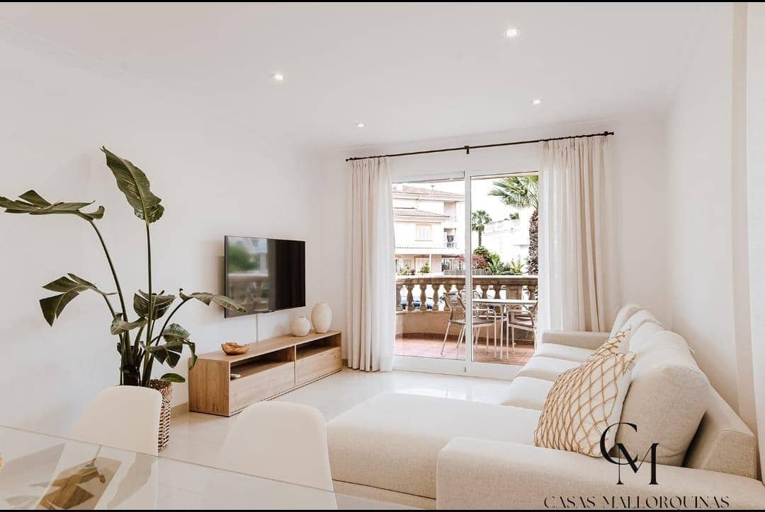 3 sypialnia Mieszkanie do wynajęcia w Ca'n Picafort z basenem - 2 700 € (Ref: 9996149)