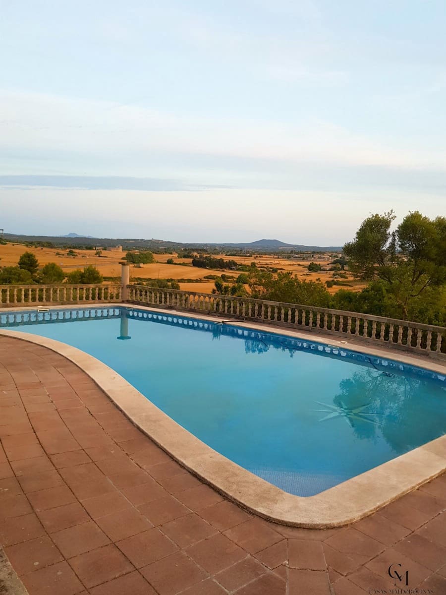 5 chambre Villa/Maison à vendre à Santa Margalida avec piscine - 1 200 000 € (Ref: 9996154)