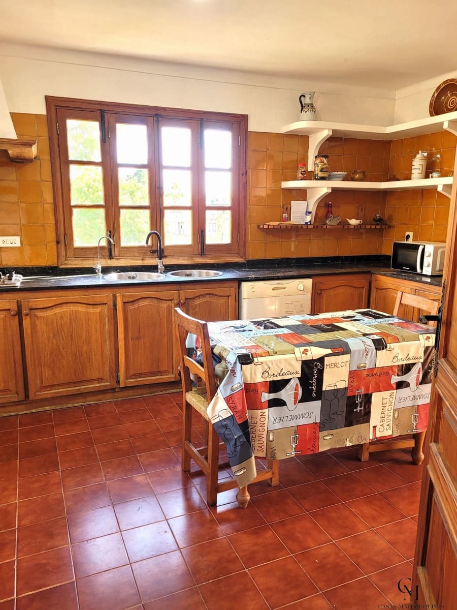 5 chambre Villa/Maison à vendre à Santa Margalida avec piscine - 1 200 000 € (Ref: 9996154)