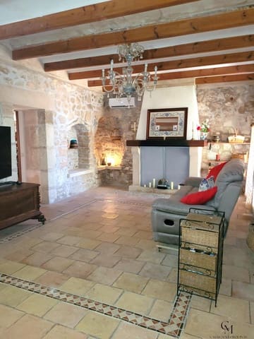 Villa til salg i Santa Margalida - € 800.000 (Ref: 9996155)