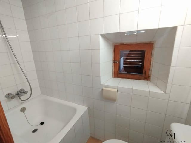 4 soverom Finca/Herregård til leie i Sineu med garasje - € 2 300 (Ref: 9996157)
