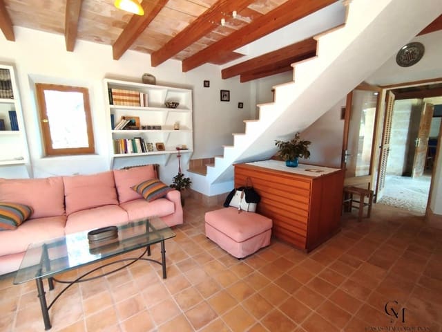 4 soverom Finca/Herregård til leie i Sineu med garasje - € 2 300 (Ref: 9996157)