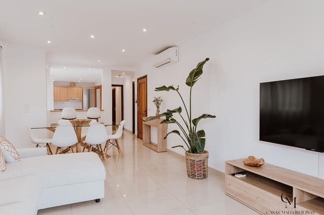 Piso de 3 habitaciones en Ca'n Picafort, Santa Margalida en venta con piscina garaje - 790.000 € (Ref: 9996166)